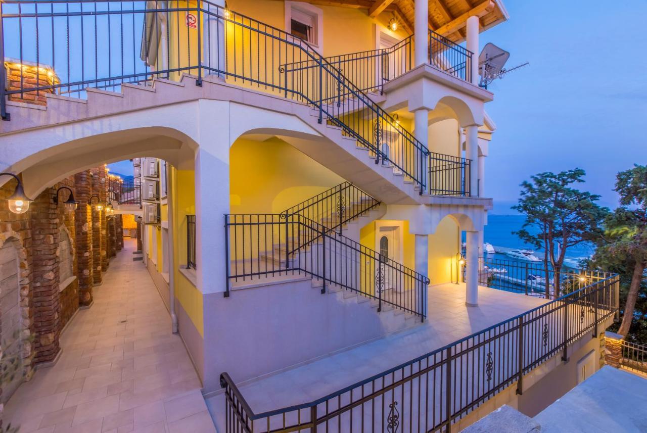 Palace Paulina Residence Novi Vinodolski Zewnętrze zdjęcie